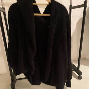 Sherpa jacket black dolman sleeve hooded with pockets